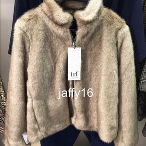 Zara faux fur jacket xs